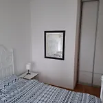 Dina's Place شقة *
