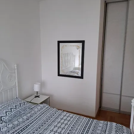 Dina's Place Apartamento *