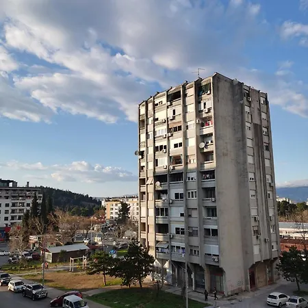 Apartmán Dina's Place *