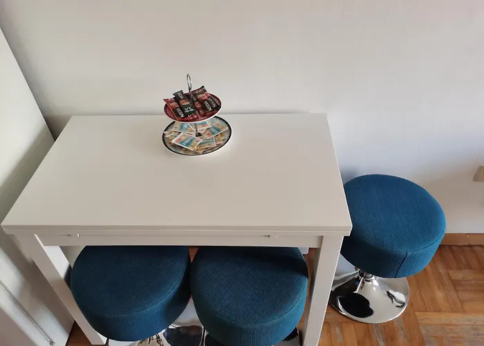 Dina's Place Подгориця